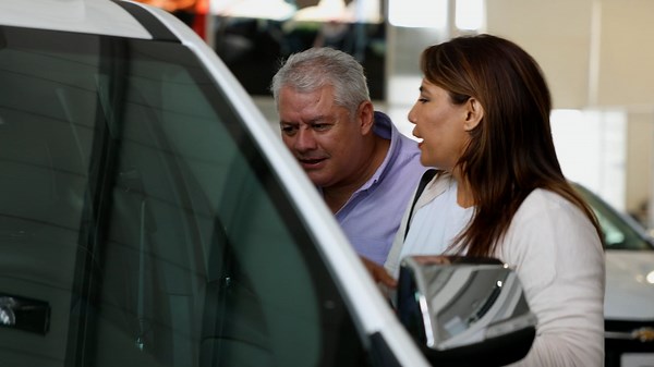 Auto Negative Equity Surges As Car Owners Sink Deeper in Debt