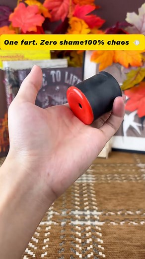 🌞 WARNING: Uncontrollable Laughter Ahead! Introducing the Hilarious Fart Sound Machine! • No batteries, no fuss - just squeeze and fart • Perfect for parties, offices or random chaos • Master the art of fake farting with practice Got an annoying coworker? Revenge is sweet (and silent)! Become a Farting Legend! Get yours now! 😉 | Buletboard-C