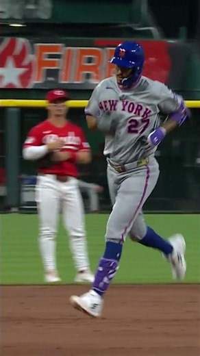 Mark Vientos puts one into the seats 💪 #mlb #baseball #mets #sports #highlights #homerun