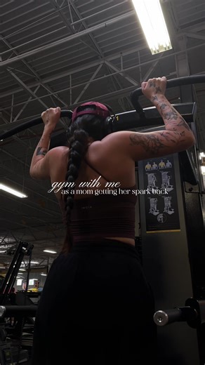 Empowering Self-Care for Single Moms at the Gym