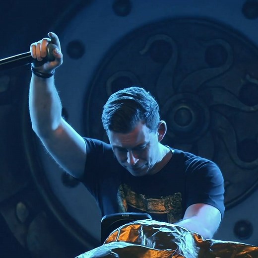 80K views · 562 shares | "Conquerors" with the Metropole Orkest is available on "Revealed Volume 9"! We're performing this anthem together live on Thursday during the #HardwellSymphony concert | Hardwell | Facebook