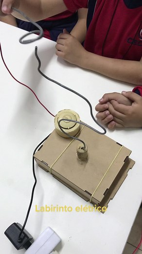 Labirinto Elétrico: Como Construir e Programar