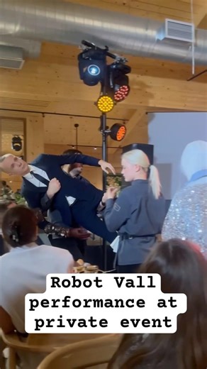 Real robot dancing