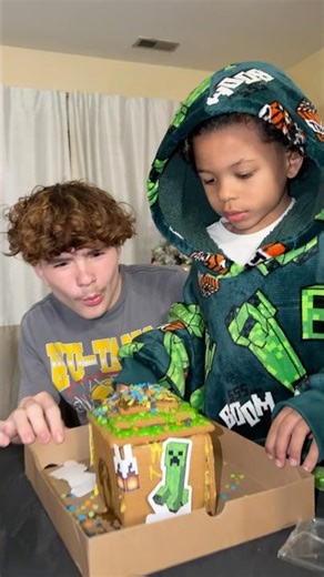 Kids make Minecraft Gingerbread House and THIS HAPPENS!!! #shorts