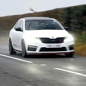 This 500bhp Octavia VRS is his dads Daily Work Horse! 😅 #skoda #octavia #vrs #turbo #octaviars #cars #modifiedcars | Hampshire Photography