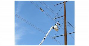 FulcrumAir and PLP Release World’s First Robotic Installation System for Overhead Power Line Spacers
