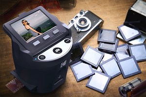Kodak Scanza Tawarkan Cara Mudah untuk Mengubah Film Kamera Analog Menjadi Gambar Digital - Hybrid.co.id