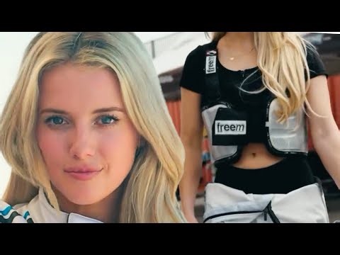 🇺🇸 Lindsay Belly Button