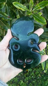 New Zealand pounamu jade greenstone authentic Maori art hei tiki