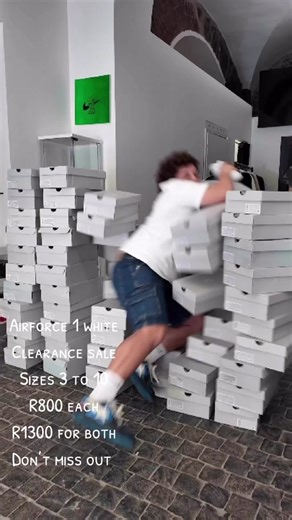 August jayjaysneakers clearance sale guys Lets finish this 3000 pairs to go then we get more for you 0619049337 or 0672073811 to order with jayjaysneakers on WhatsApp #capetown #fyp