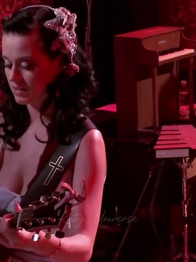 Katy Perry Ur So Gay( Live At MTV Unplugged, 2009) #katyperry#katy_universe#edit#parati#fypシ