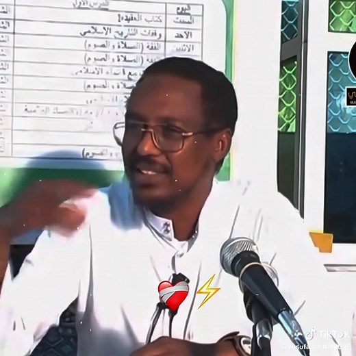 Sheikh Mustafe Xaji: Wacdi iyo Waana
