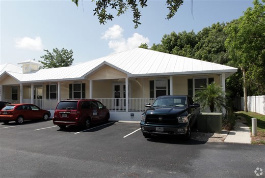 12851-12853 Banyan Creek Dr, Fort Myers, FL 33908 - Banyan Creek Business Center | LoopNet