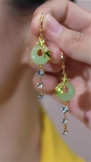 Old Fashioned Earrings hits Different 🙃 #earrings