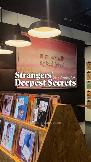 Reading strangers deepest darkest secrets 👥📮 Would you share yours? @themuseumofallofus // PostSecret Exhibit 📍: 1350 El Prado, San Diego, CA 92101 #sandiego #sandiegoactivities #thingstodoinsandiego