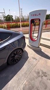 1M views · 5.5K reactions | #tesla | Юра и Вика | Facebook