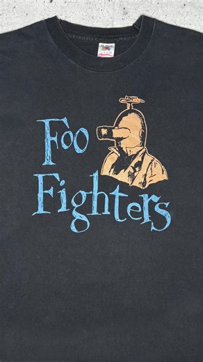PREMIUM VINTAGE TEES on Instagram: "This vintage 1995 tour shirt is a must have for any Foo Fighters fan 🤖 Dropping Sunday 9th November"