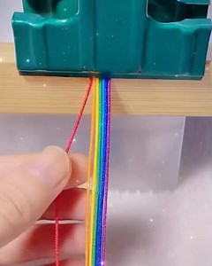DIY friendship bracelets tutorial | Orthren