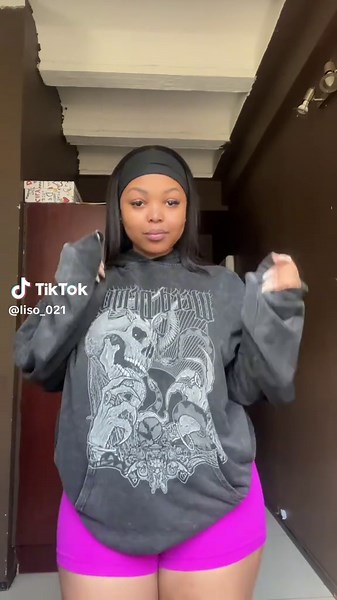 Learn the Beautiful Sana Dance Steps