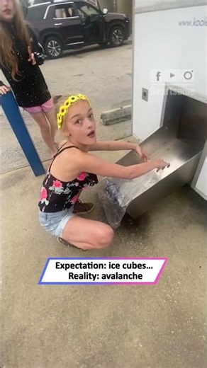 Mom Pulls Hilarious Ice Machine Prank on Her Teen Daughter|| Heartsome 💖