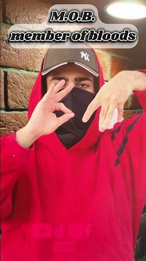 [MEMBER OF BLOODS] GANG SIGN Bloods Hand Signs TUTORIAL #shorts #fyp #viral #mob #bloods #gangster