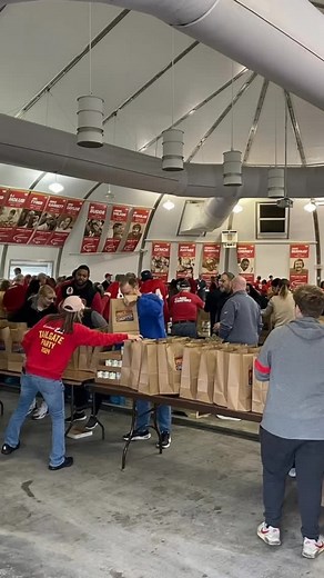 69 reactions · 4 comments | 1500+ meals packed. One powerful partnership. Endless community impact.  Thank you @thirdandlongfoundation, Kansas City Chiefs Ambassadors, @chiefs staff including owner Clark Hunt, and everyone who showed up today. Stronger Together. Always. #CareForKC #ChiefsAmbassadors #GiveBackKC #thanksgiving #supportlocal | Deron Cherry Foundation | Facebook
