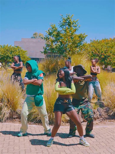 NEW DANCE CHALLENGE DC: @colloblue_udc #theclusterke #colloblue_udc