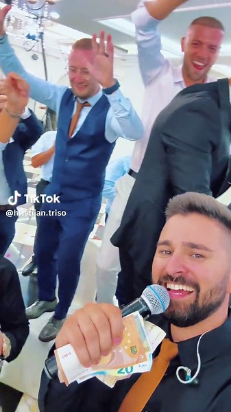 Svadba: Muzika Uživo sa RamceeKing