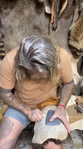 Replying to @lucas_action_sports101 #fyp #fypage #fypシ #ulu #flintknapping #diy #primitive_technology #stonetools #archeology #buildit #survival #bushcraft #whoknew #makersoftiktok #buildit #yeah #stonework | Donny. Dust