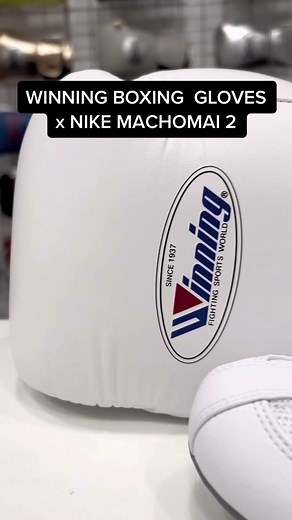 Limited Stock: Winning Boxing Gloves by Nike - BoxingLife Must-Have!