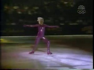 128K views · 3.3K reactions | Lucinda Ruh, Scott Hamilton & Friends 2002 She is known as the Queen of Spin for her outstanding spinning ability. In April 2003, she set a Guinness world record for the most continuous spins (115) on one foot. She is the fastest spinner on ice in the world ever clocking at six rotations a second. She has also created over twenty different new spin positions now required at competitions. | Figure Skating Moments | Facebook