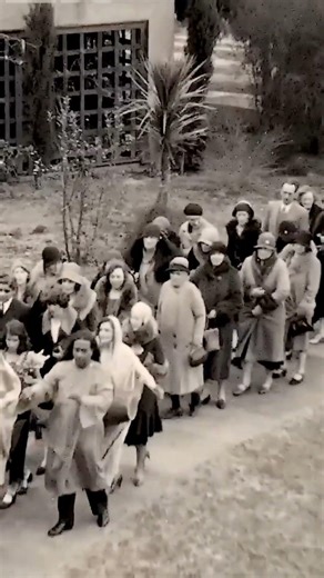 Rare Paramahansa Yogananda Chanting Footage - Original Recording #yogananda #spirituality #bhakti