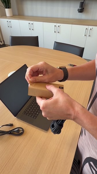 First look at HP's laptop that runs 300B parameter AI models locally 😳