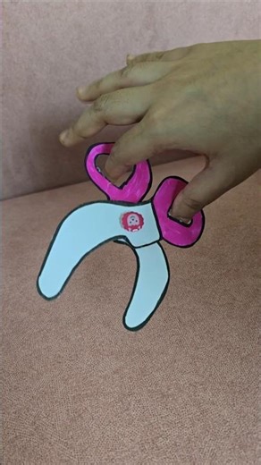kids easy paper scissors craft video #kidscraft #youtubeshorts #art #ytshorts #craft #papercutting