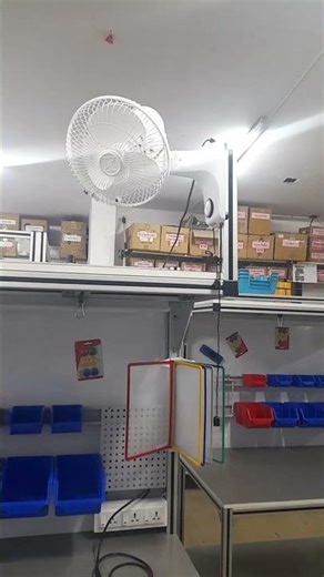 Industrial Aluminium Workstation | Modular & Durable Design