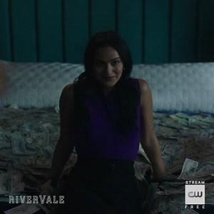 121K views · 2.2K reactions | Main character energy 螺Stream #Rivervale free now: go.cwtv.com/StreamRivervalefb | Riverdale | Facebook