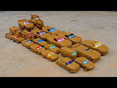 Cleaning Muddy Mini Car Toys, Disney Cars & Lightning McQueen, Chick Hicks