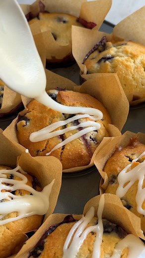 106K views · 624 reactions | Add these Lemon, Blueberry and Coconut Muffins to your baking list this weekend. They are bursting with fresh flavours, plus a breeze to whip up using my Tangy Lemon Yoghurt Cake baking mix. Super simple and super yum! Happy baking! D.x My Tangy Lemon Yoghurt Cake baking mix is available at Woolworths Find the recipe on my website or here: bit.ly/LemonBlueberryCoconutMuffins | donna hay | Facebook