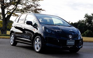 Quick Drives: Honda Fit Sport Hybrid i-DCD, Direct-Injected 1.5-Liter Prototypes