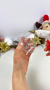 Cozy Christmas 🎄 Holiday Kitchen Craft You’ll Want To Try! Full Version! #HolidayDIY #FestiveDecor #ChristmasCrafts #christmaspresents ⸻ Materials • Cardboard • Scissors • Hot glue gun • Plastic bottle • Faux fur fabric • Gold ribbon • Colored foam sheets | FastDIY