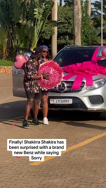 Shakira Receives Surprise Mercedes Benz Gift