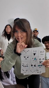 Who can draw it more quickly? 🤔 | ASL & LSM