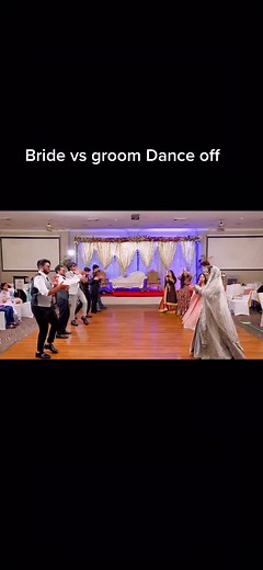 Bride side vs Groom side dance off #sydney #pakistani #shaadi #fyp #pakistaniweddings #bollywood #trending #weddingdance #pakistanibride #dance
