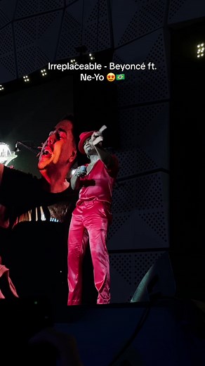 Irreplaceable - Beyoncé ft. Ne-Yo Tribute Performance at Rock in Rio 🇧🇷