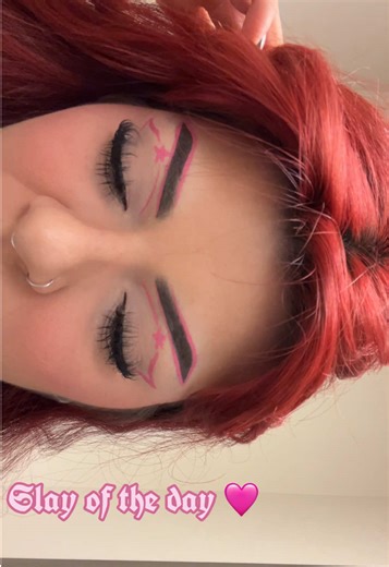Slay of the day 🩷 #graphiceyeliner #alttiktok #softaltmakeup #fyp | Eyeliner