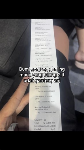 Vespa Matic: Genggam Gaya dan Kekinian