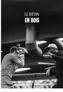 Techniques d'entraînement de boxe avec un bâton en bois