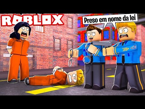 WE BECAME POLICE OFFICERS AND ARREST THIEVES IN ROBLOX! (Mad City)