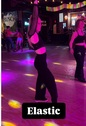 Nashville's Exciting Line Dance Tutorial: Red Light Green Light