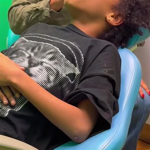 Funny Phone Conversations That Make Us Cringe